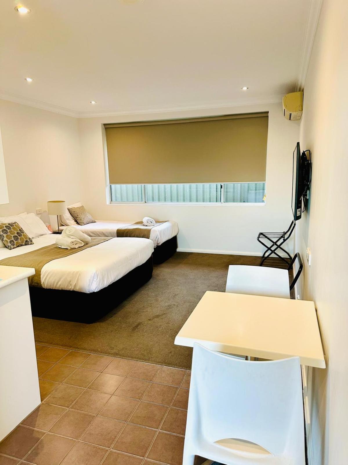 Merivale Motel Tumut Dış mekan fotoğraf